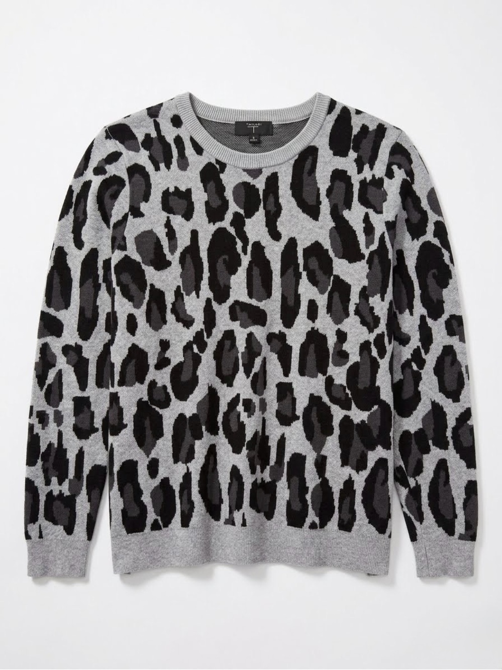 Tahari Grey Black Leopard Print Crewneck Knit Pullover Sweater Size M Cozy